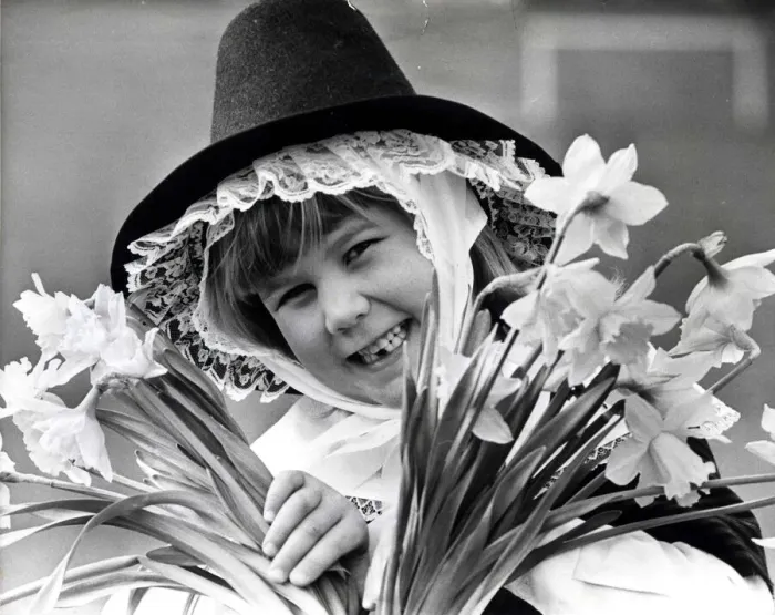 Framed Print : St Davids Day - Smiling through... this five-year-old among the Daffodils Framed Print : St Davids Day - Smiling through... this five-year-old among the Daffodils