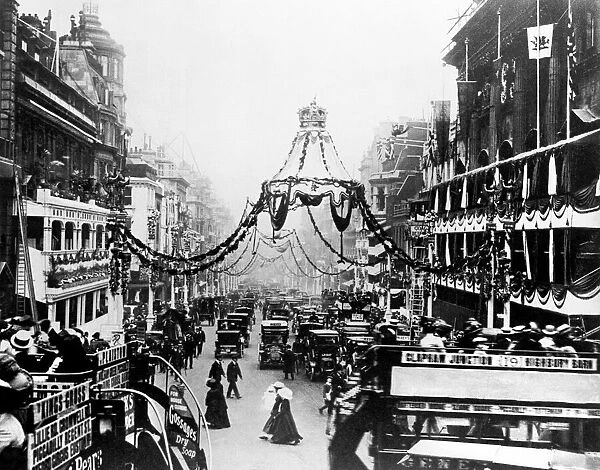 St. Jamess Street, London, decorated for the Coronation of George V and Queen Mary