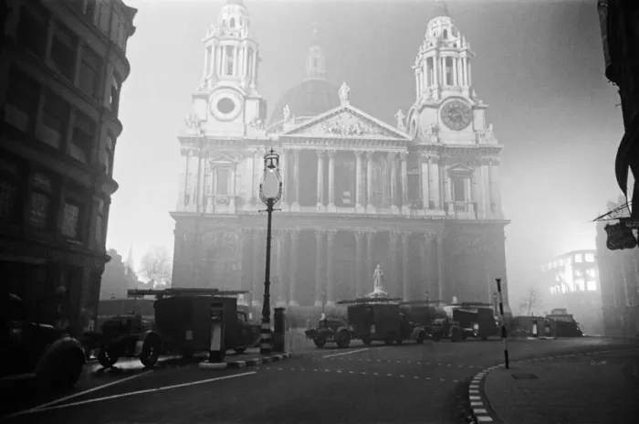 Framed Print : St Pauls Cathedral during a night of bombing on 29th December 1940 Framed Print : St Pauls Cathedral during a night of bombing on 29th December 1940
