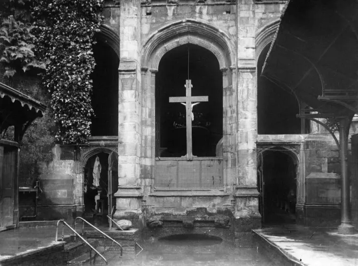 Framed Print : St Winefrides Well Shrine in Holywell, Flintshire, Wales, 17th September 1931 Framed Print : St Winefrides Well Shrine in Holywell, Flintshire, Wales, 17th September 1931