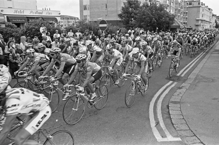 Framed Print : Stage Four of the Tour de France from Dover to Brighton Framed Print : Stage Four of the Tour de France from Dover to Brighton