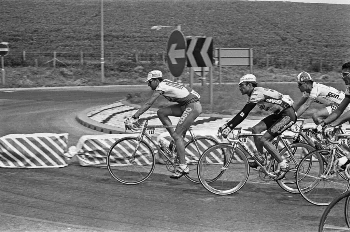 Framed Print : Stage Four of the Tour de France from Dover to Brighton Framed Print : Stage Four of the Tour de France from Dover to Brighton
