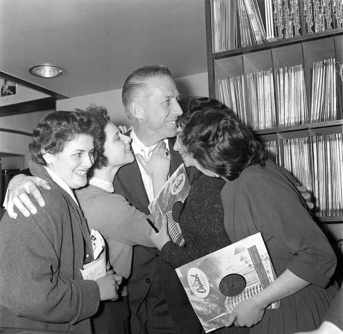 Framed Print : Stan Kenton Jazz Artist March 1956 and his wife went along to Keith Prowse Conventry