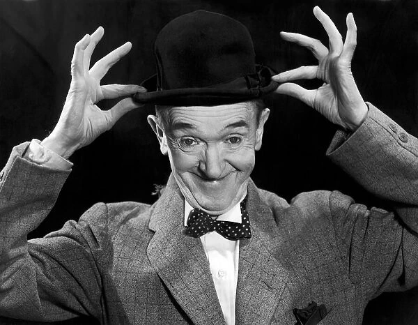 Stan laurel pictured here in May 1952 days after he and his double act Oliver hardy