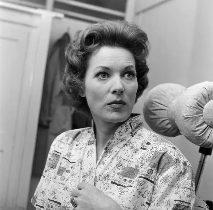 Framed Print : The stars of Our Man in Havana. Maureen O Hara. 20th May 1959