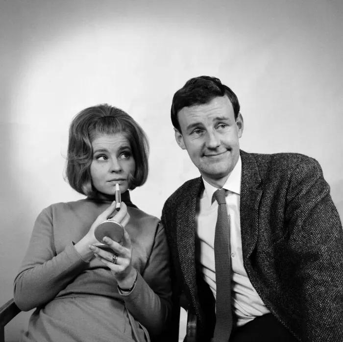 Framed Print : Stars of The Marriage Lines, BBC TV Comedy Series which takes a light hearted look Framed Print : Stars of The Marriage Lines, BBC TV Comedy Series which takes a light hearted look