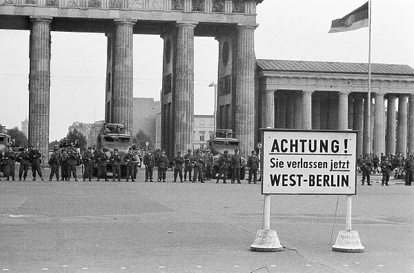Start of the construction of the Berlin Wall. At midnight on 13th August