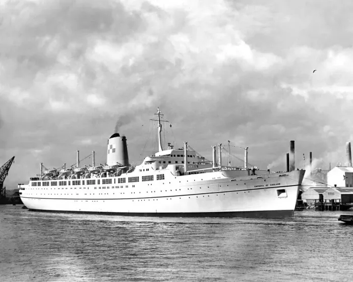 Framed Print : Under her own steam the new liner Empress of England ship (now called Ocean Monarch 1970 Framed Print : Under her own steam the new liner Empress of England ship (now called Ocean Monarch 1970