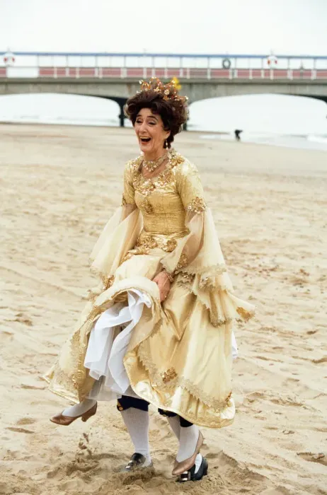 Framed Print : Stefan Dennis and June Brown in Bournemouth to star in the pantomime Cinderella Framed Print : Stefan Dennis and June Brown in Bournemouth to star in the pantomime Cinderella