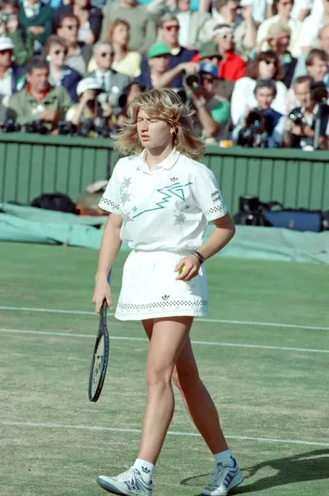 Framed Print : Steffi Graf pictured in action in the Wimbledon Ladies Singles Final on 2nd July 1988 Framed Print : Steffi Graf pictured in action in the Wimbledon Ladies Singles Final on 2nd July 1988