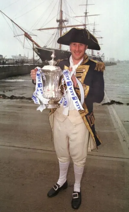Framed Print : Steve Claridge, Portsmouth football player, photocall dressed as Admiral Nelson before