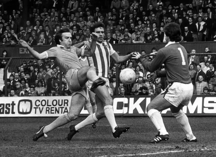 Framed Print : Steve Daley Stoke City v Manchester City April 1980 Stoke Keeper Peter Fox comes Framed Print : Steve Daley Stoke City v Manchester City April 1980 Stoke Keeper Peter Fox comes