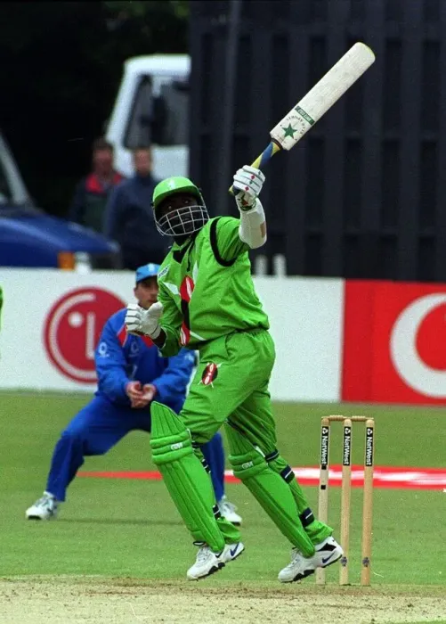Framed Print : Steve Tikolo Kenya May 1999 plays a flamboyant shot on his way to top score of 71 Framed Print : Steve Tikolo Kenya May 1999 plays a flamboyant shot on his way to top score of 71