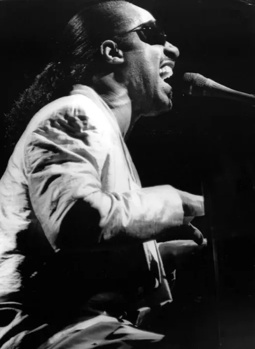 Framed Print : Stevie Wonder performs at the NEC, Birmingham. 24th May 1989 Framed Print : Stevie Wonder performs at the NEC, Birmingham. 24th May 1989