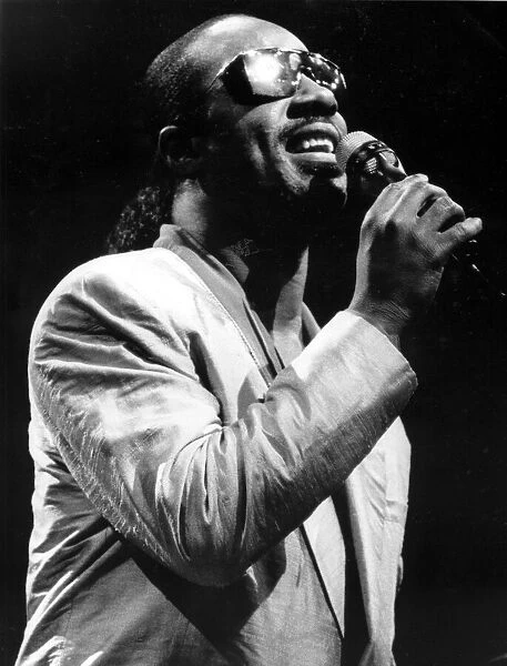 Stevie Wonder performs at the NEC, Birmingham. 24th May 1989