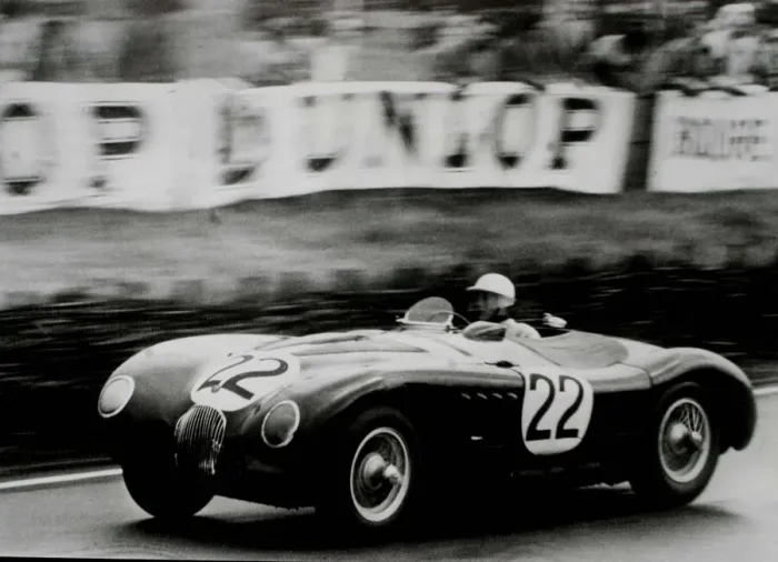 Framed Print : Stirling Moss 6. 11 / 06 / 01Filer of Stirling Moss at the wheel of Jaguar C type Framed Print : Stirling Moss 6. 11 / 06 / 01Filer of Stirling Moss at the wheel of Jaguar C type