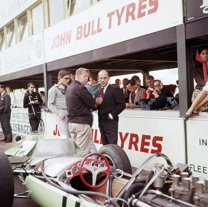 Framed Print : Stirling Moss attends the International Gold Cup race held at Oulton Park, Cheshire Framed Print : Stirling Moss attends the International Gold Cup race held at Oulton Park, Cheshire