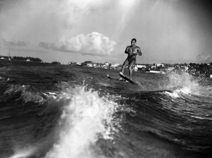Framed Print : Stirling Moss getting fit by water skiing on the beach at Nassau Framed Print : Stirling Moss getting fit by water skiing on the beach at Nassau