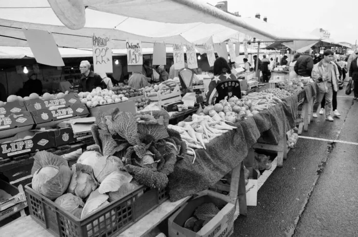 Framed Print : Stockton Fruit and Vegetable Market, Stockton, North East England, 13th January 1993 Framed Print : Stockton Fruit and Vegetable Market, Stockton, North East England, 13th January 1993