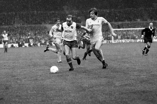 Stoke 0 v. Liverpool 1. November 1984 MF18-11-014