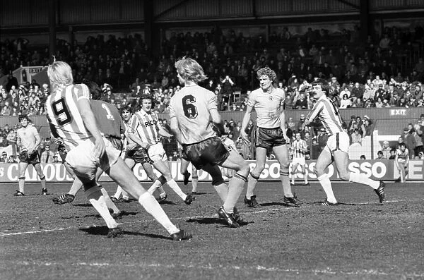 Stoke 0 v. Sunderland 1. April 1982 MF06-28-029 Local Caption Division 1 Football