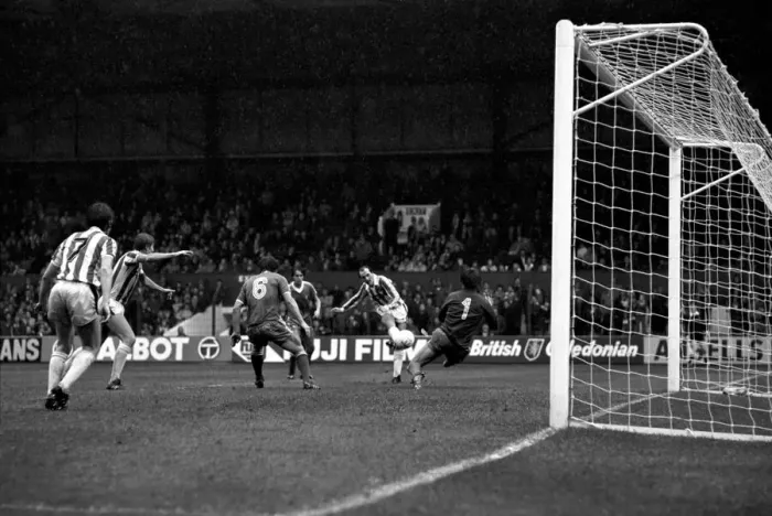 Framed Print : Stoke 1 v. Birmingham 0. Division 1 Football City. October 1981 MF04-10-009 Framed Print : Stoke 1 v. Birmingham 0. Division 1 Football City. October 1981 MF04-10-009