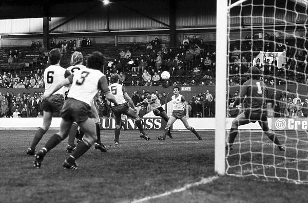 Stoke 1 v. Watford 3. November 1984 MF18-16-065