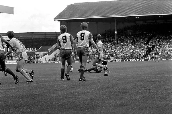 Stoke 2 v. Sheffield Wednesday 1 (Farrell). September 1984 MF17-16-018