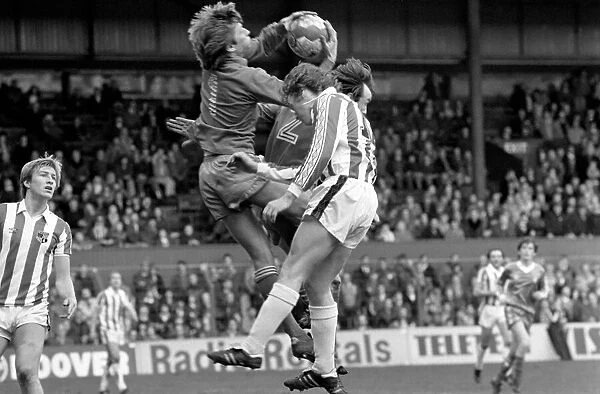 Stoke City 0 v. Birmingham City 0. Division One Football. March 1981 MF02-10-013
