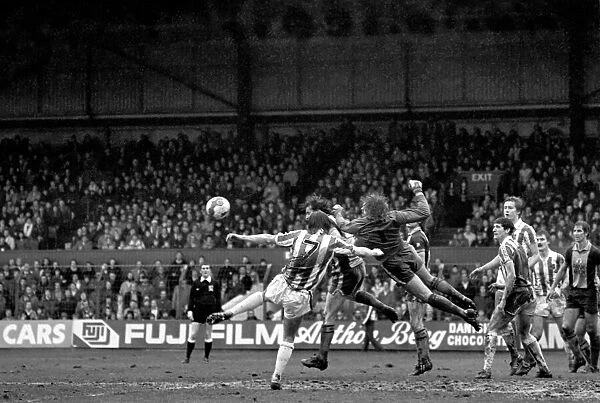Stoke City 1 v. Southampton 2. Division One Football. March 1981 MF01-47-008