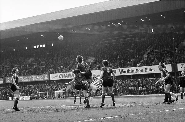 Stoke City 2 v. Sunderland 0. Division One Football. April 1981 MF02-18-086