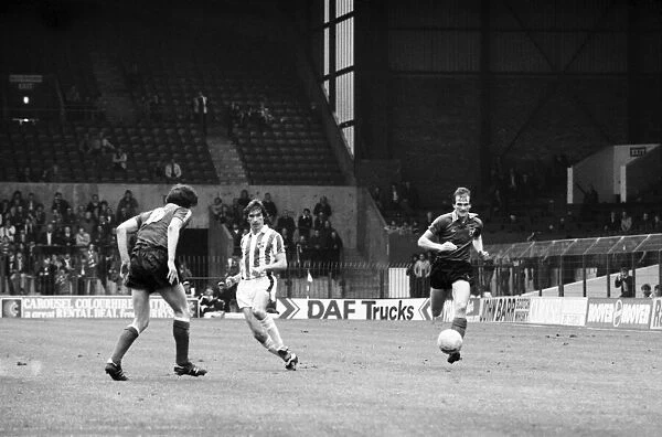 Stoke City 2 v. Sunderland 0. Division One Football. April 1981 MF02-18-067