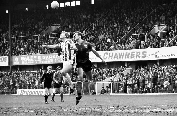 Stoke City 2 v. Sunderland 0. Division One Football. April 1981 MF02-18-064