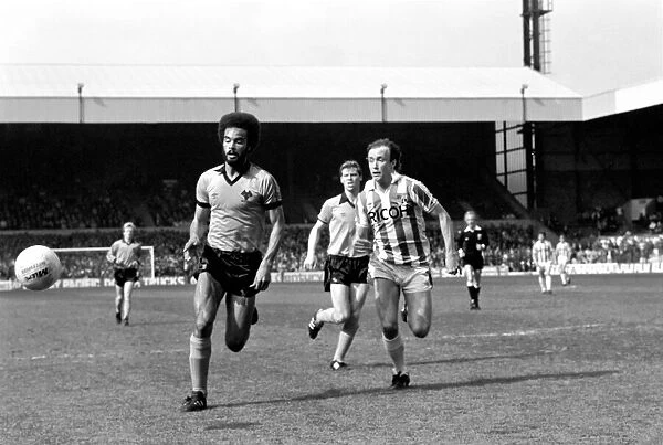 Stoke City 2 v. Wolverhampton Wanderers 1. Division 1 Football. April 1982 MF06-40-049