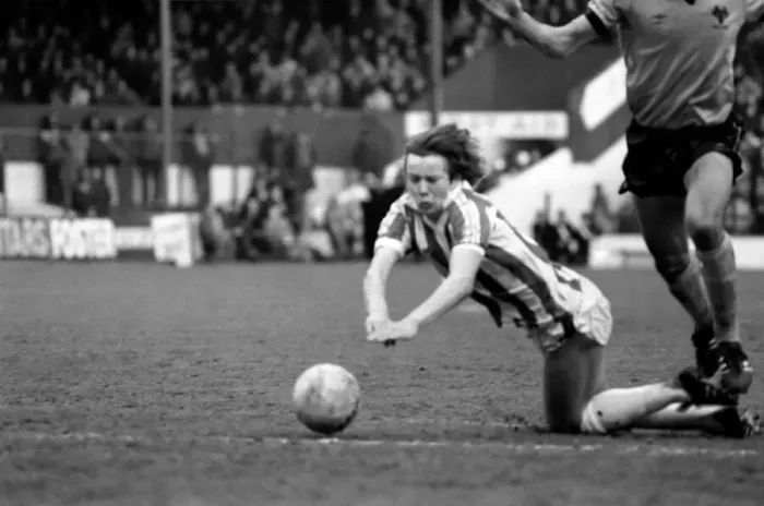 Framed Print : Stoke City 3 v. Wolverhampton Wanderers 2. Division One Football. May 1981 MF02-29