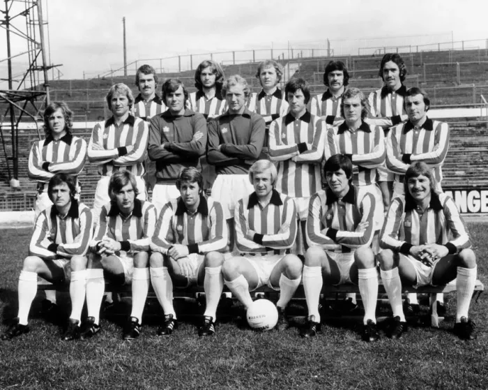Framed Print : Stoke City Football Team, pre season photograph. August 1974