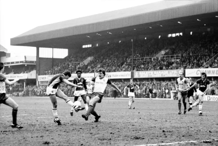 Framed Print : Stoke v. Aston Villa. March 1984 MF14-21-046 The final score was a one nil Framed Print : Stoke v. Aston Villa. March 1984 MF14-21-046 The final score was a one nil