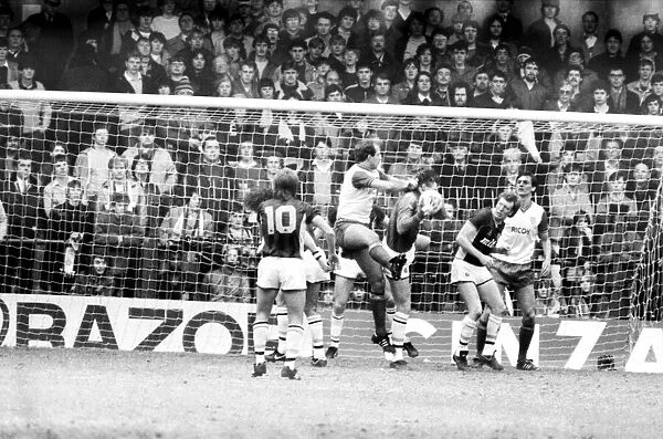 Stoke v. Aston Villa. March 1984 MF14-21-051 The final score was a one nil