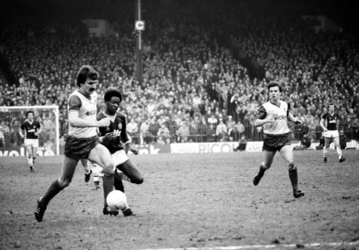 Framed Print : Stoke v. Aston Villa. March 1984 MF14-21-084 The final score was a one nil Framed Print : Stoke v. Aston Villa. March 1984 MF14-21-084 The final score was a one nil