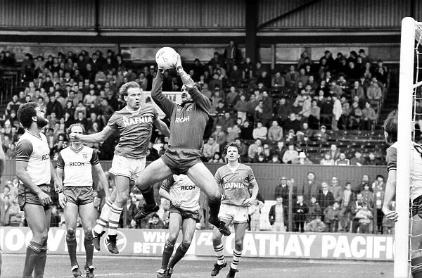 Stoke v. Everton. April 1985 MF21-51a-010 The final score was a two nil victory to