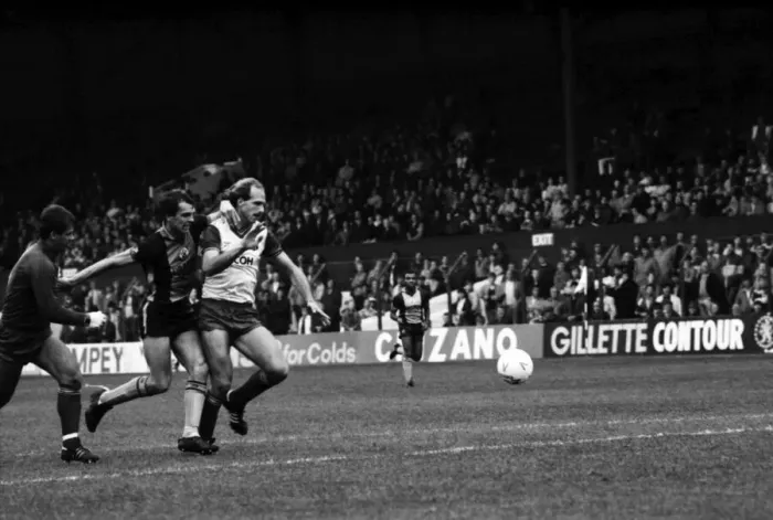 Framed Print : Stoke. v. Southampton. October 1984 MF18-03-009 The final score was a three one