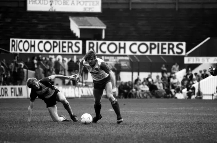 Framed Print : Stoke. v. Southampton. October 1984 MF18-03-048 The final score was a three one