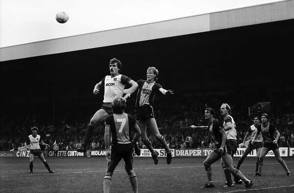Stoke. v. Southampton. October 1984 MF18-03-069 The final score was a three one