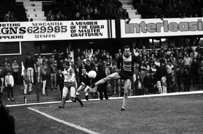 Framed Print : Stoke. v. Southampton. October 1984 MF18-03-091 The final score was a three one