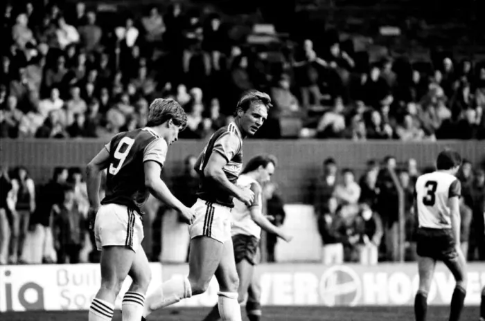 Framed Print : Stoke v. West Ham. October 1984 MF18-06-075 The final score was a four two Framed Print : Stoke v. West Ham. October 1984 MF18-06-075 The final score was a four two