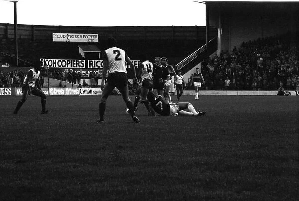 Stoke v. West Ham. October 1984 MF18-06-077 The final score was a four two