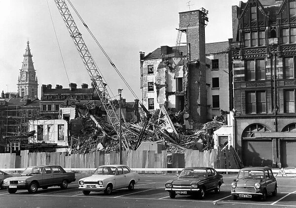 Stork hotel demolition, Queen Square. Liverpool 1st November 1976