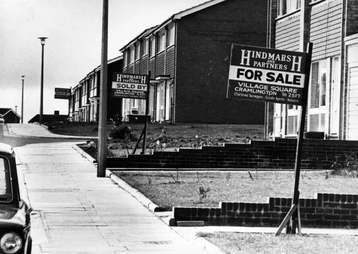 Framed Print : Street scene in Cramlington New Town. 31st March 1973 Framed Print : Street scene in Cramlington New Town. 31st March 1973