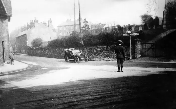 Framed Print : Street scene, London Road, Riverhead, Kent. Circa 1915 Framed Print : Street scene, London Road, Riverhead, Kent. Circa 1915