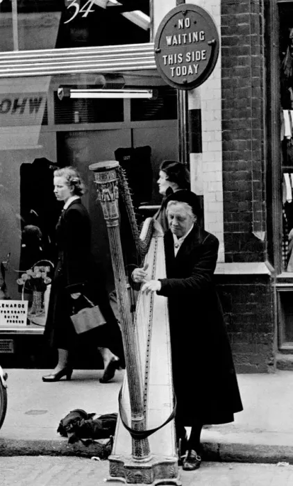 Framed Print : Streets Entertainers. Harp player in Dublin Street. May 1951 P004921